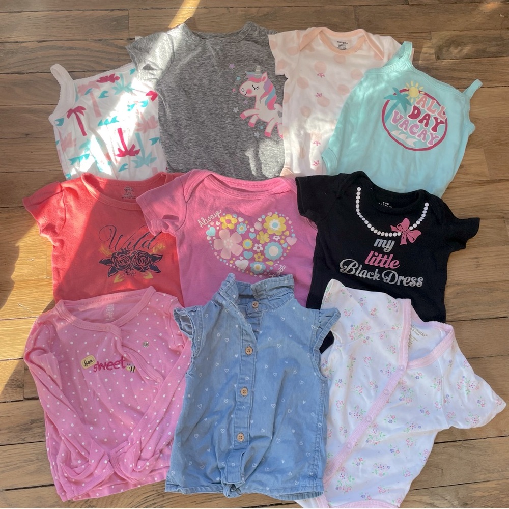 Name brand baby girl onesie set of 10 6-9 month